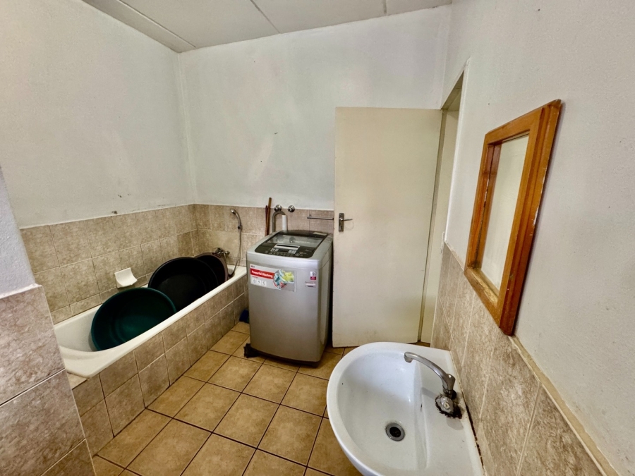 2 Bedroom Property for Sale in Potchefstroom North West